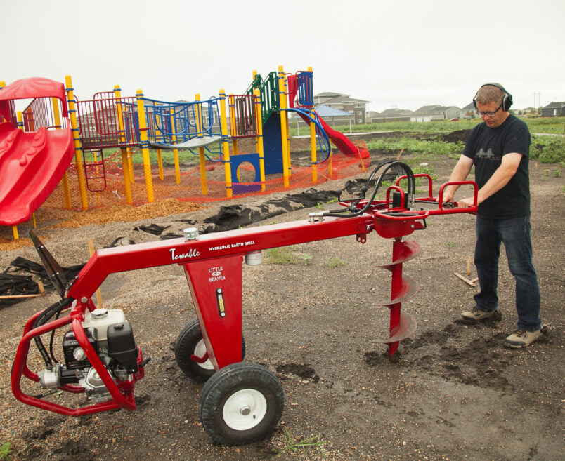 Little Beaver Hydraulic Auger Towable Model