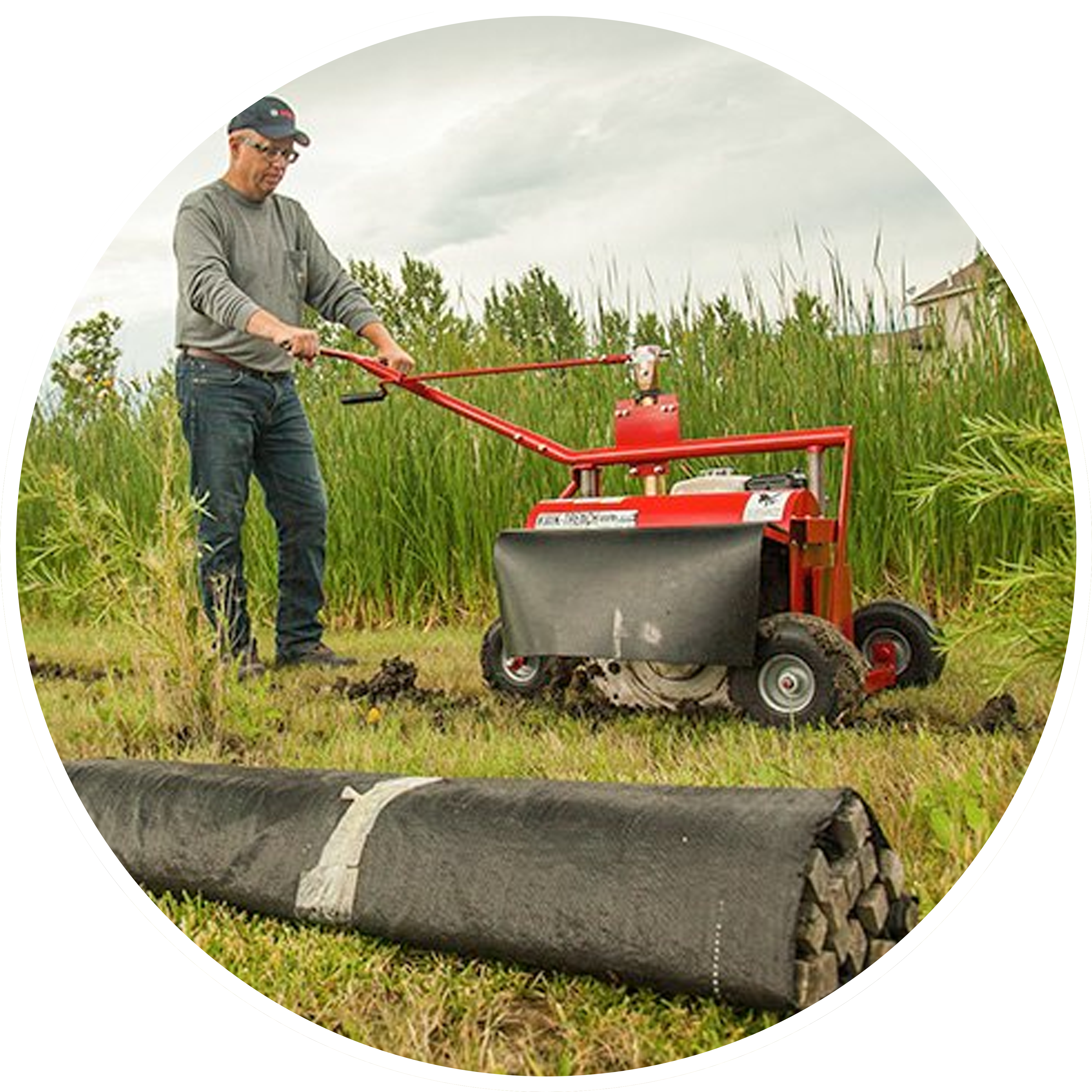 Little Beaver Kwik Trench Mini Trencher in action